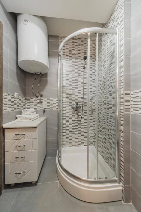 Port 1 Apartment Belgrad Exterior foto